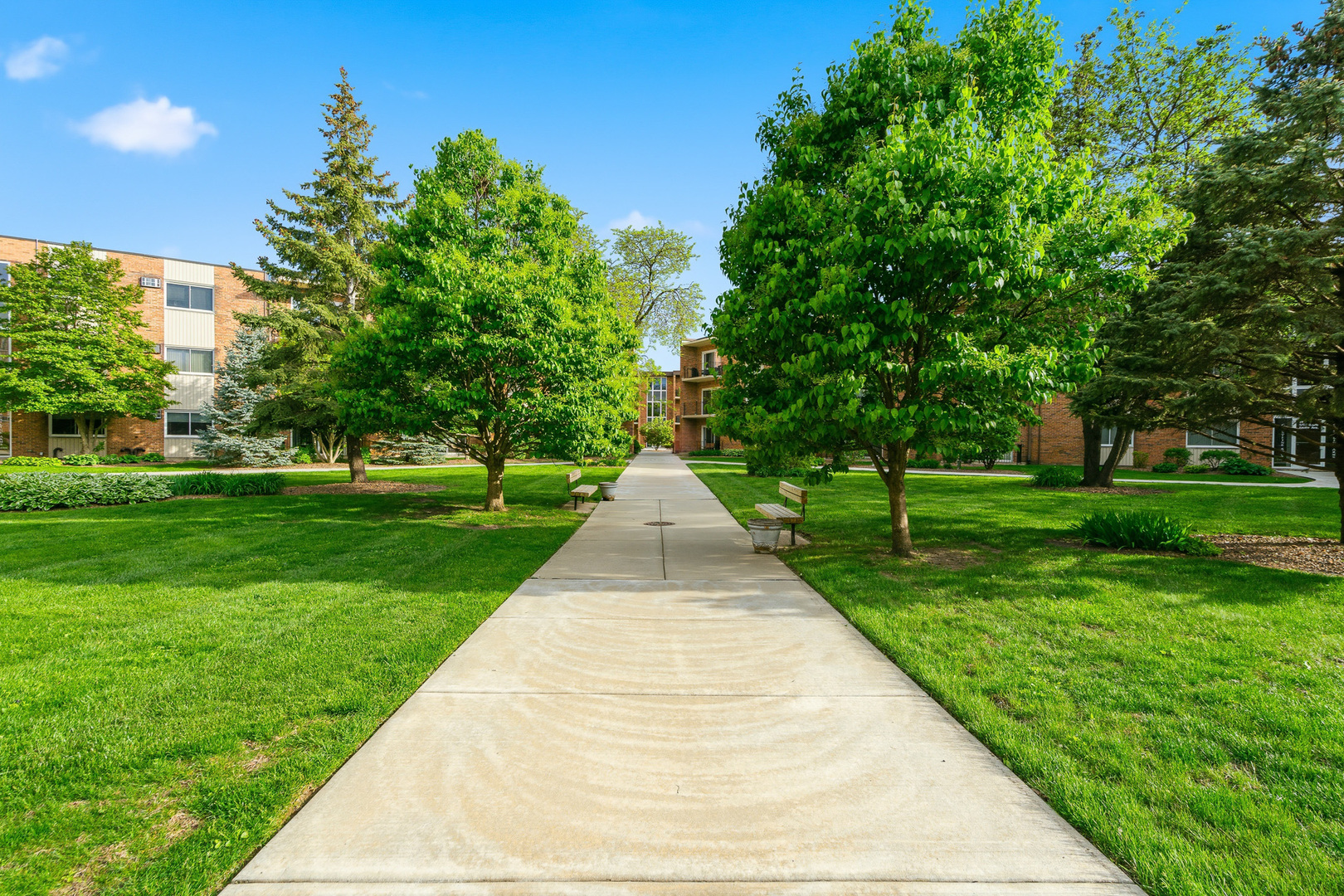 9725 S Keeler Avenue #6-209, Oak Lawn, IL 60453