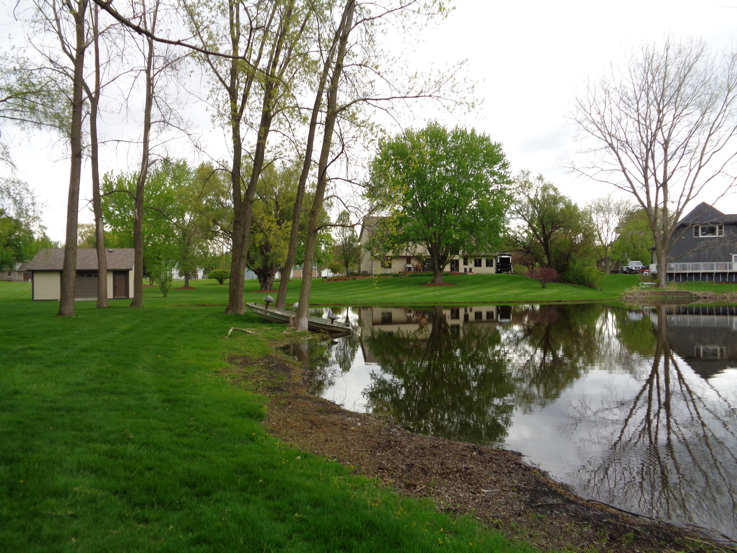 13N470 Chisholm Trail, Elgin, IL 60124