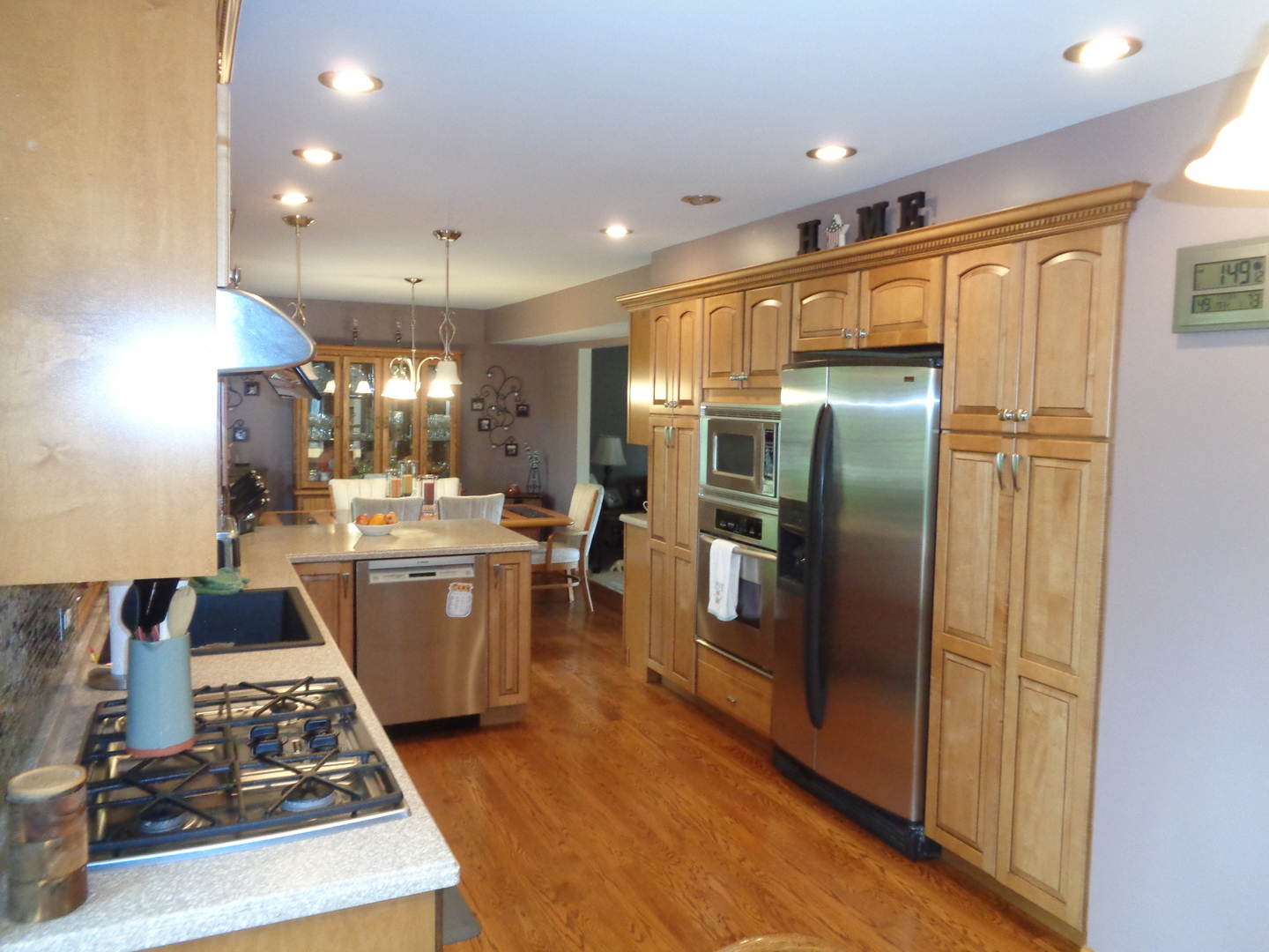 13N470 Chisholm Trail, Elgin, IL 60124
