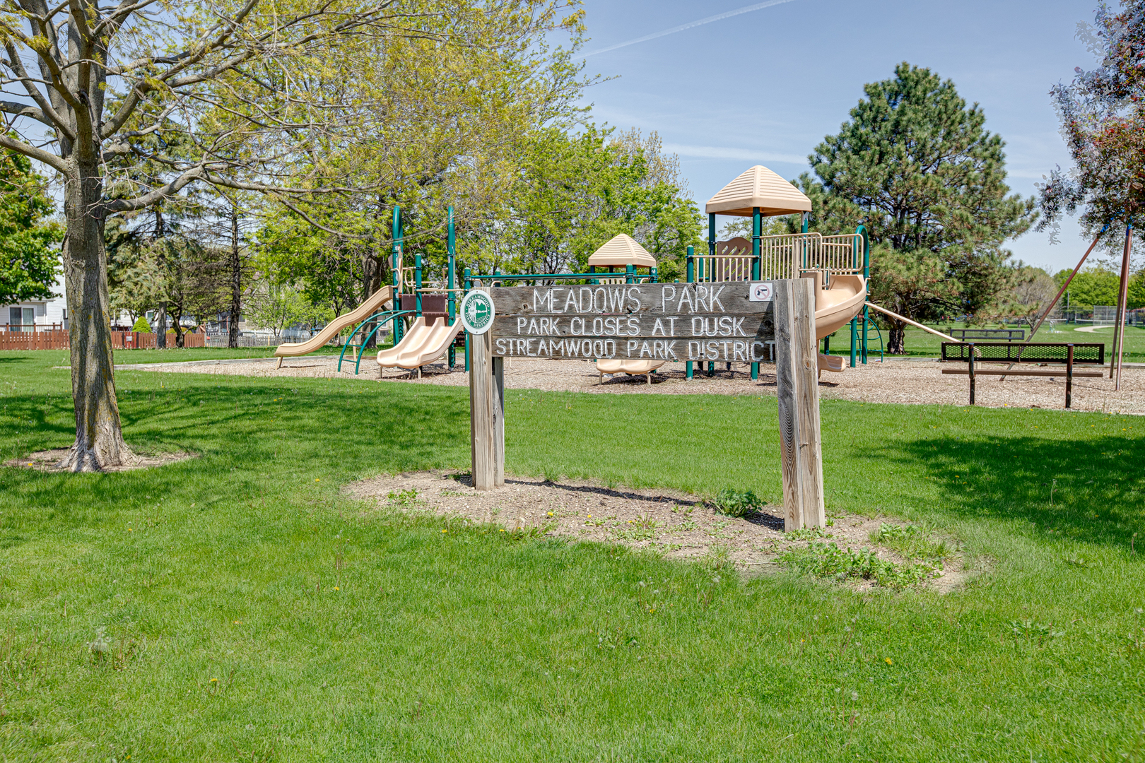 271 BUTTERNUT Lane #271, Streamwood, IL 60107