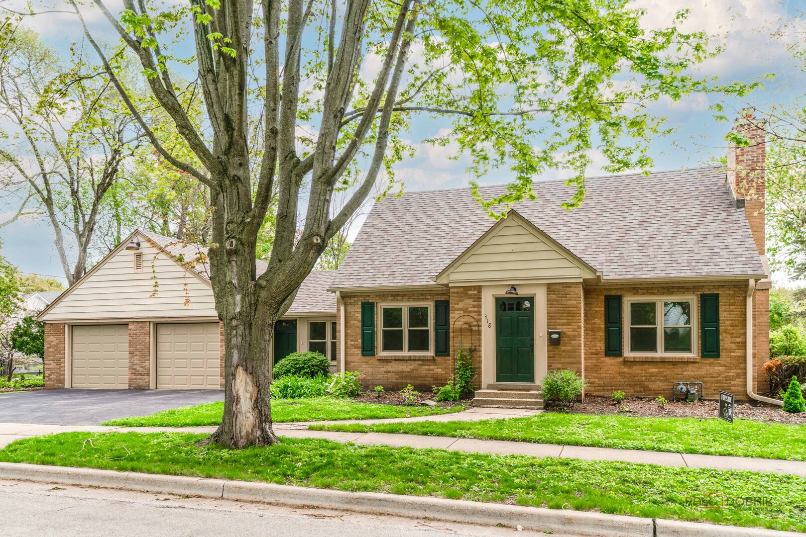 318 2nd Avenue, Libertyville, IL 60048