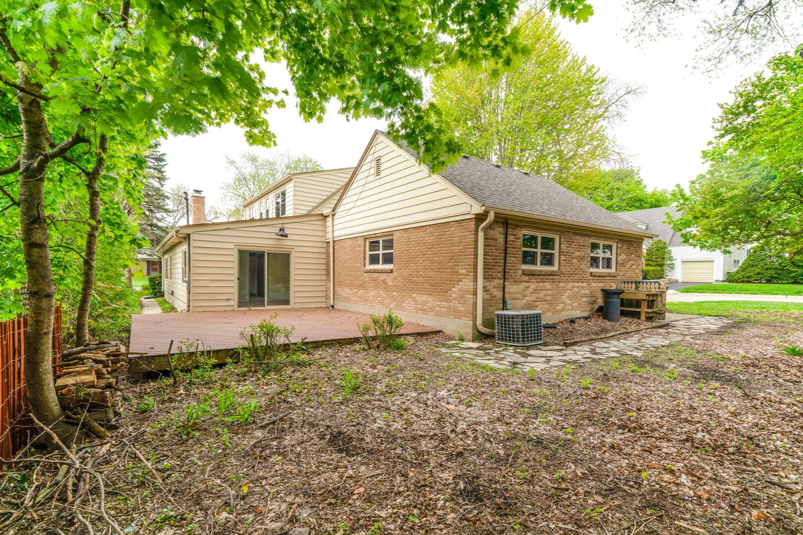318 2nd Avenue, Libertyville, IL 60048