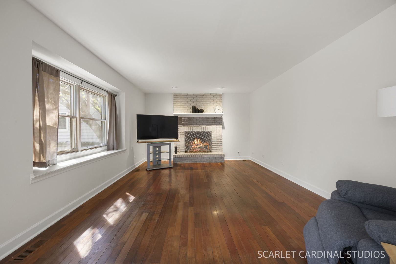 535 Chester Court, Aurora, IL 60504