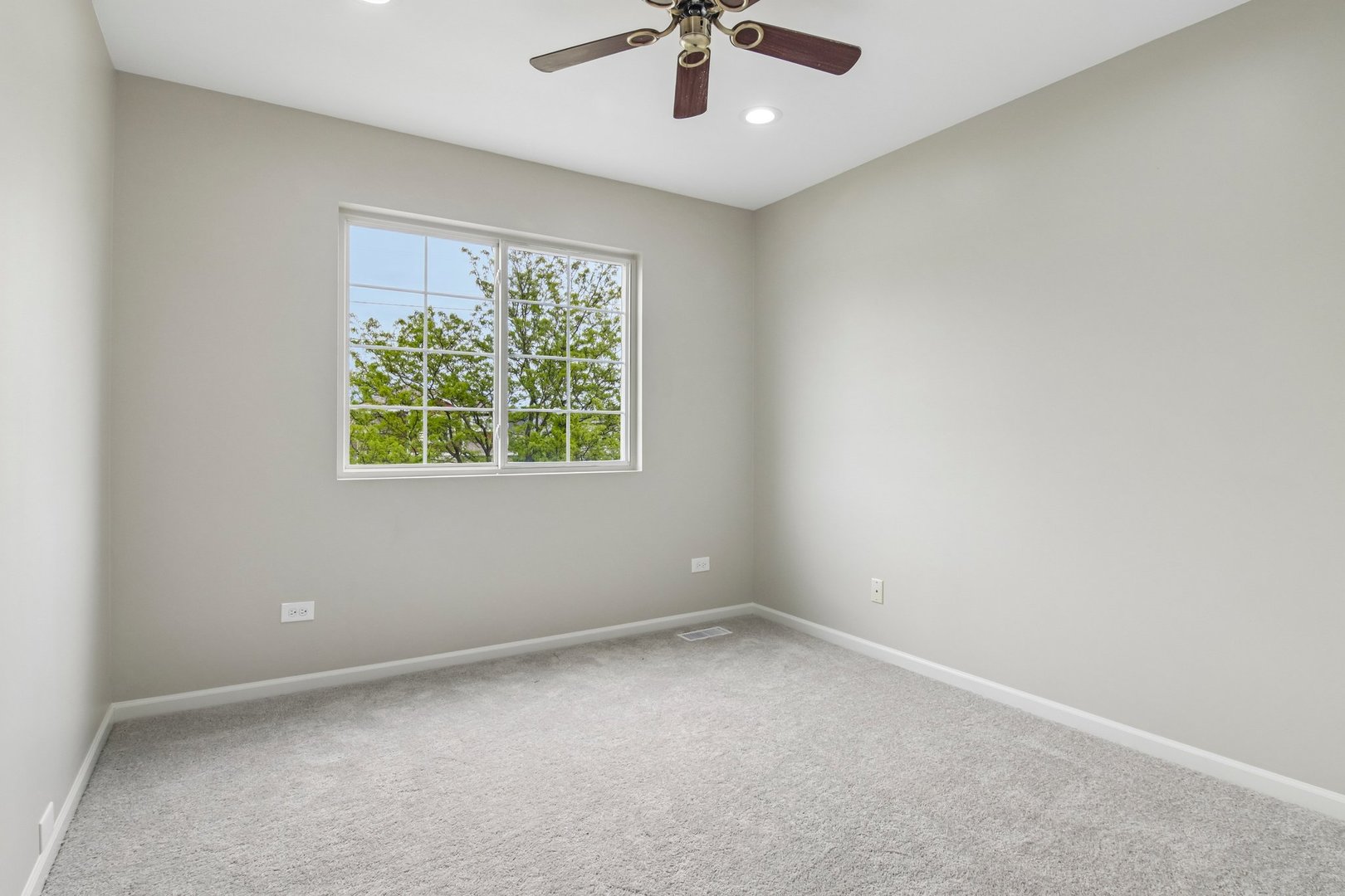 479 Foxborough Trail, Bolingbrook, IL 60440