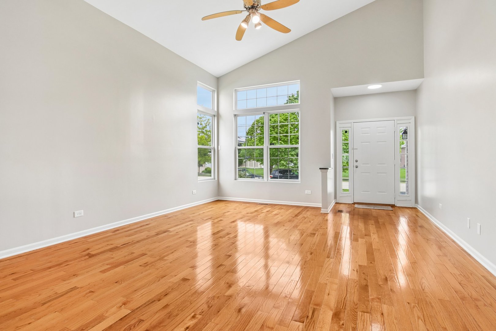 479 Foxborough Trail, Bolingbrook, IL 60440