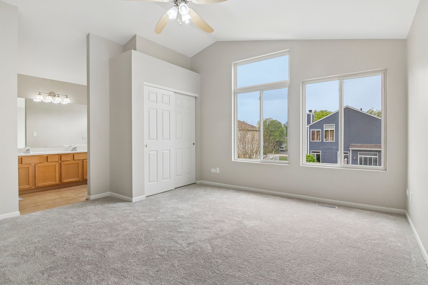 479 Foxborough Trail, Bolingbrook, IL 60440