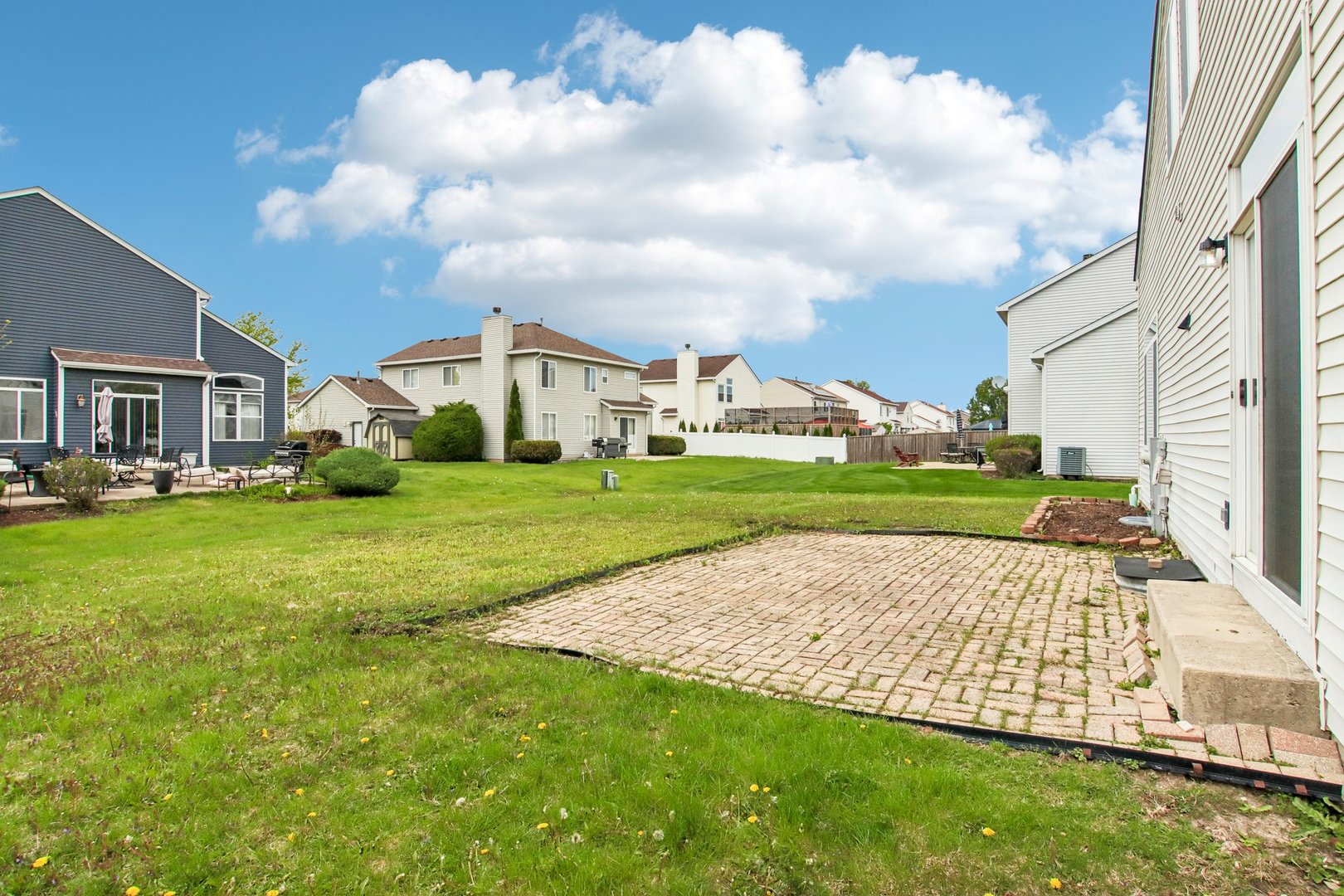 479 Foxborough Trail, Bolingbrook, IL 60440