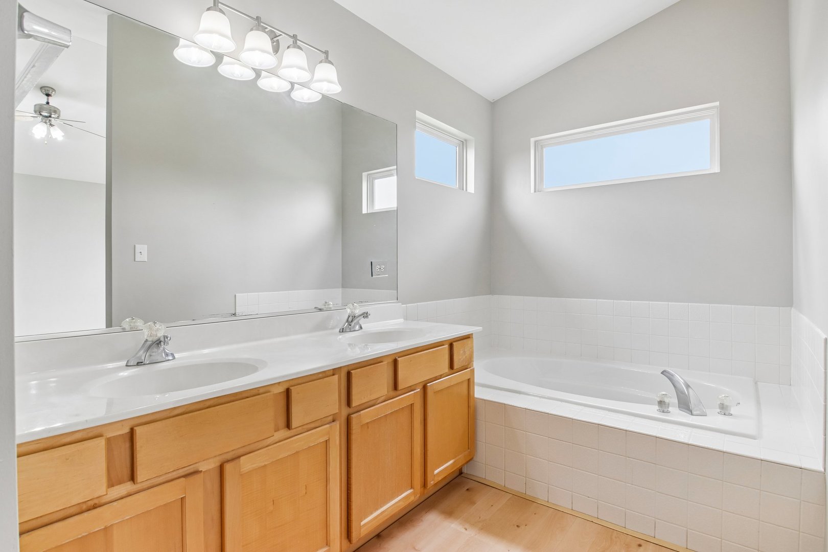 479 Foxborough Trail, Bolingbrook, IL 60440