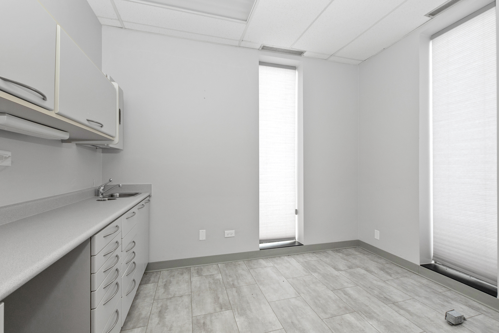 500 Ashland Avenue #101, Chicago Heights, IL 60411