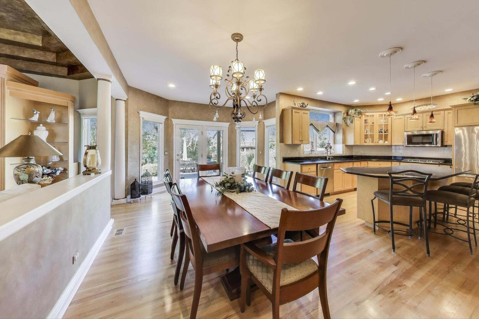 20812 N Swansway, Deer Park, IL 60010