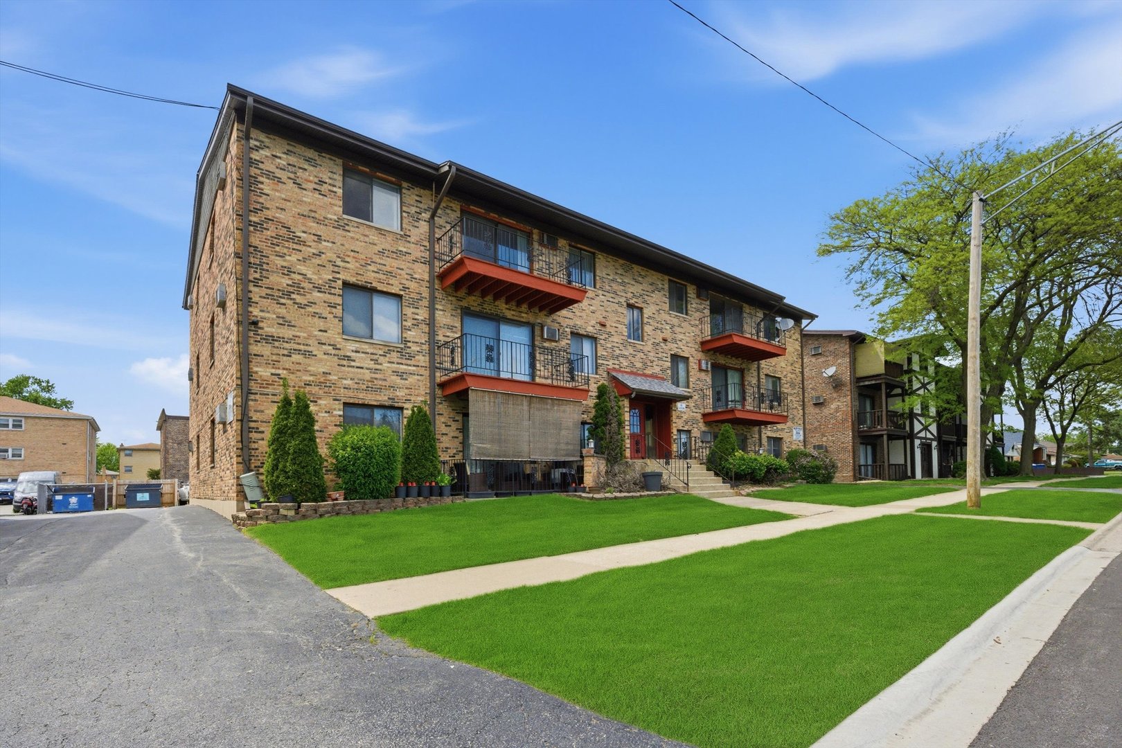 11810 S Komensky Avenue #102, Alsip, IL 60803