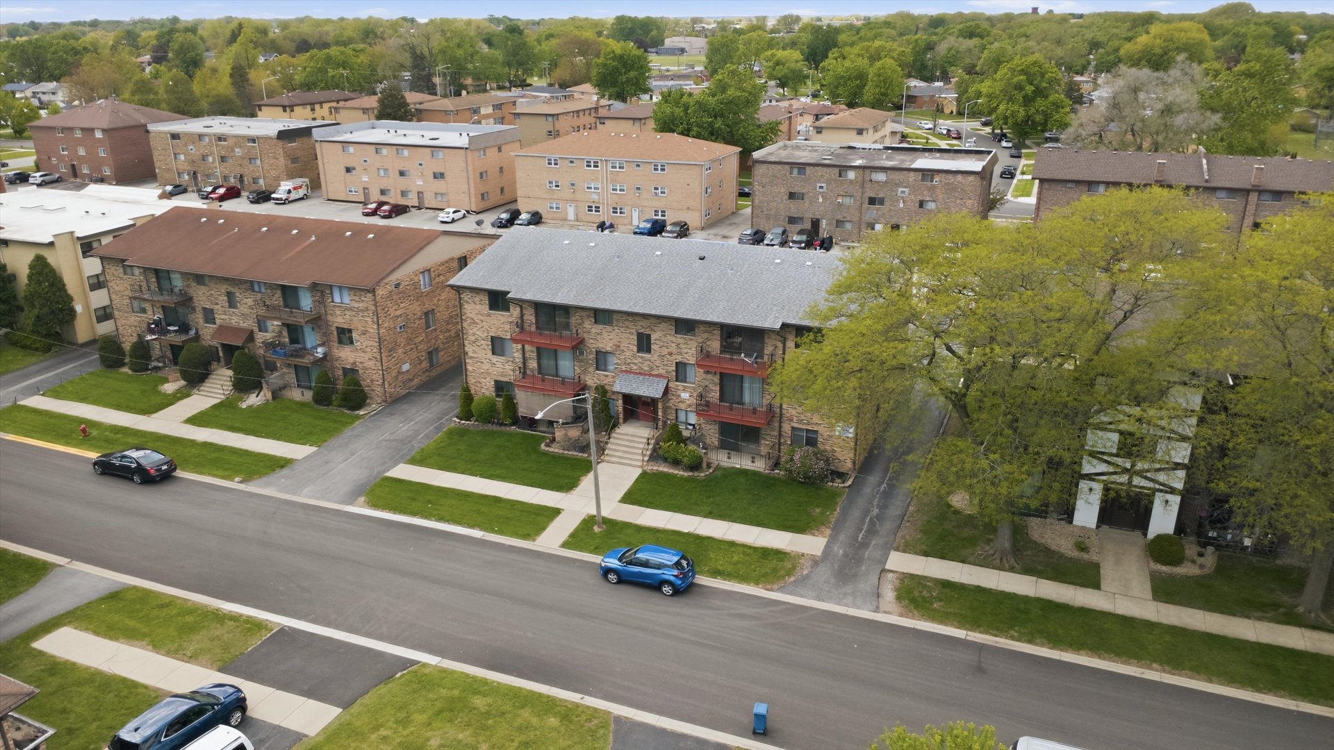 11810 S Komensky Avenue #102, Alsip, IL 60803