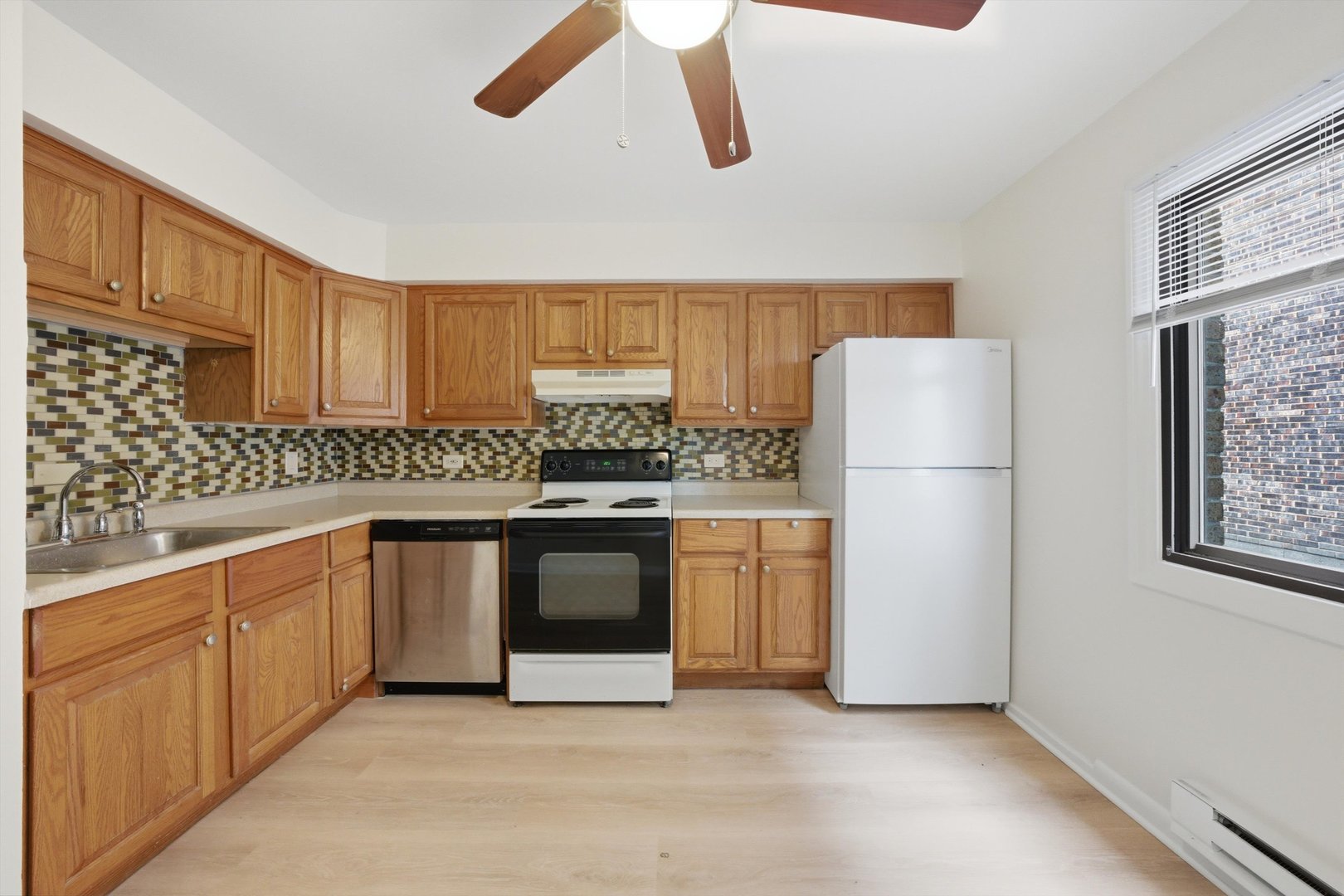 11810 S Komensky Avenue #102, Alsip, IL 60803