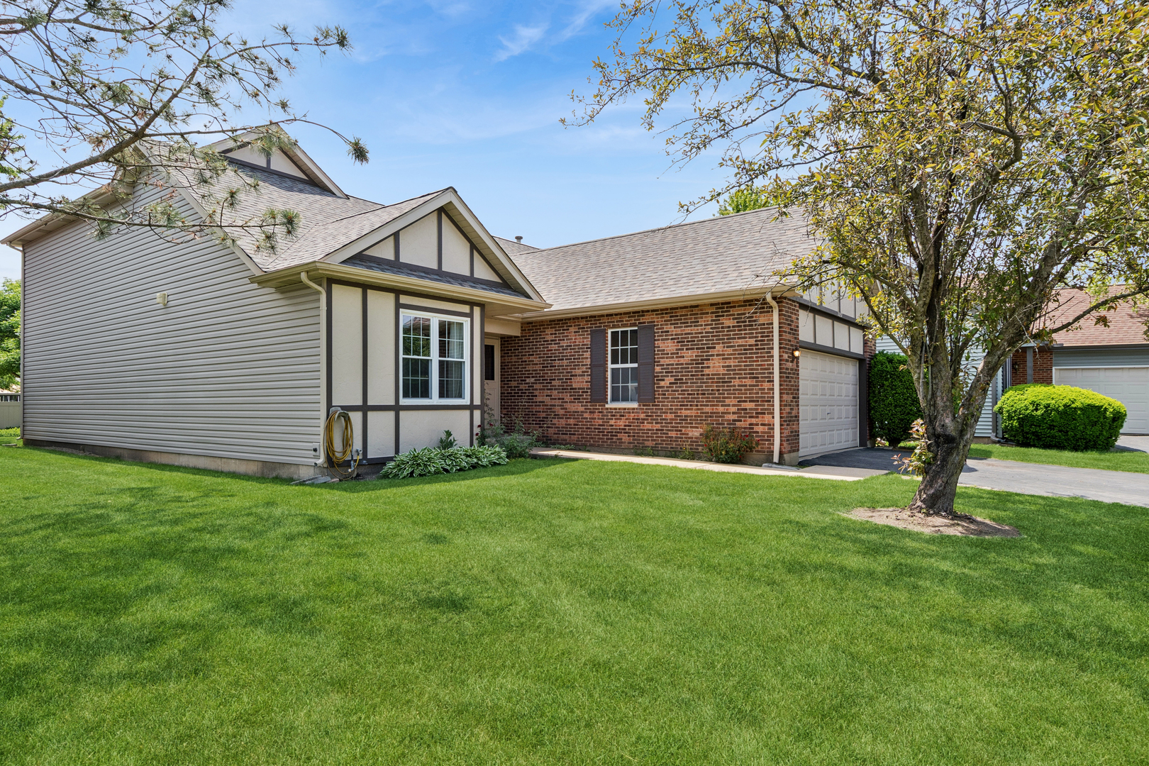 20937 W Orange Blossom Lane, Plainfield, IL 60544