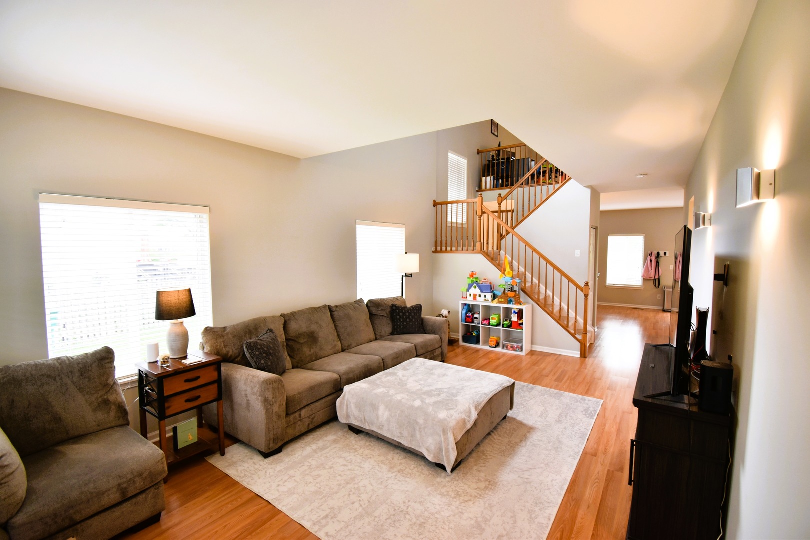 312 Richmond Drive, Romeoville, IL 60446