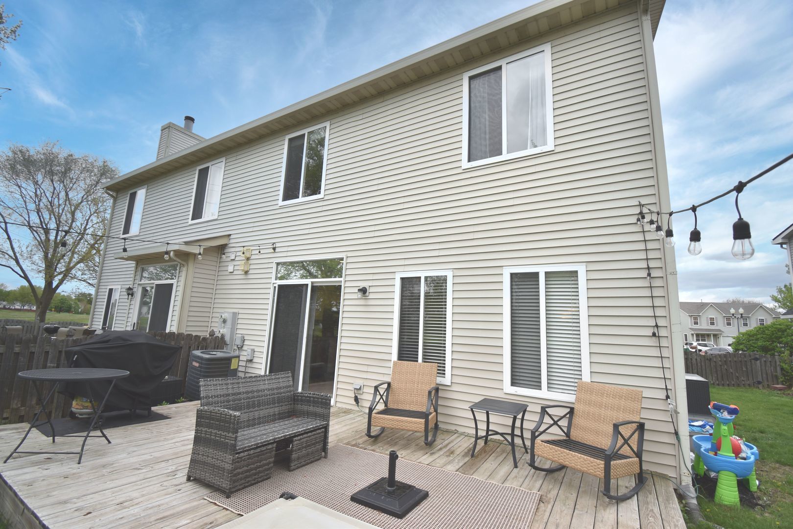 312 Richmond Drive, Romeoville, IL 60446