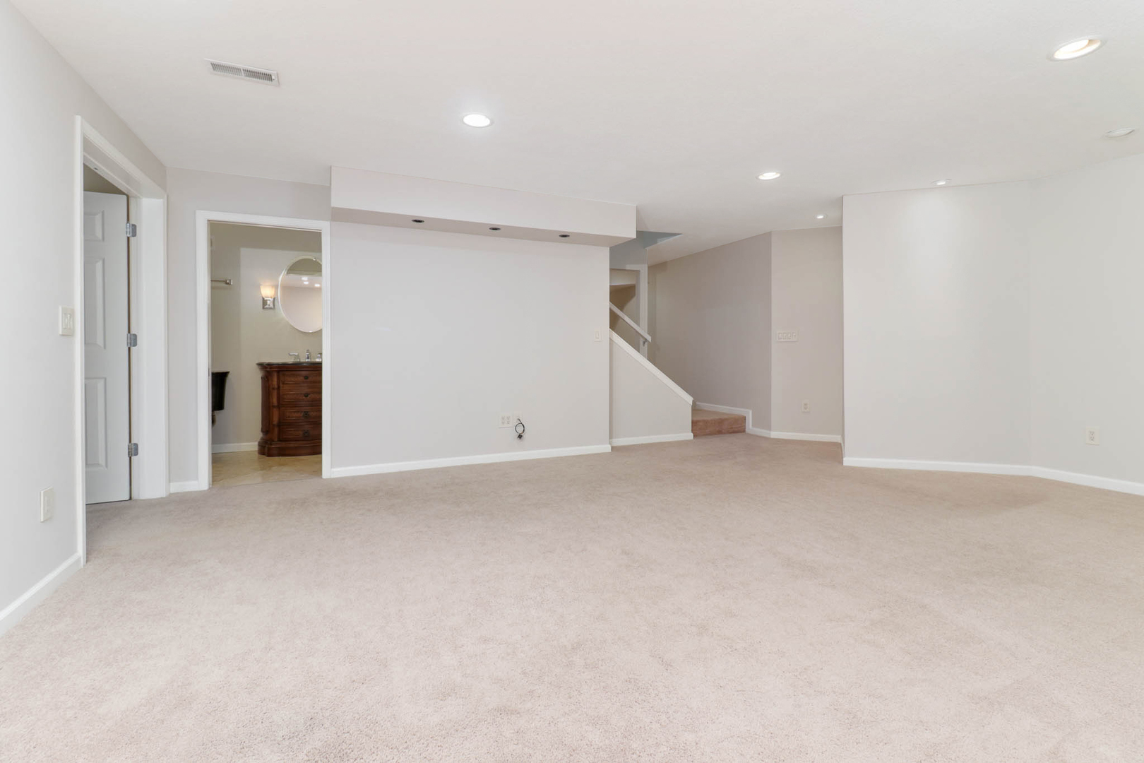 460 Beechwood Court, Normal, IL 61761