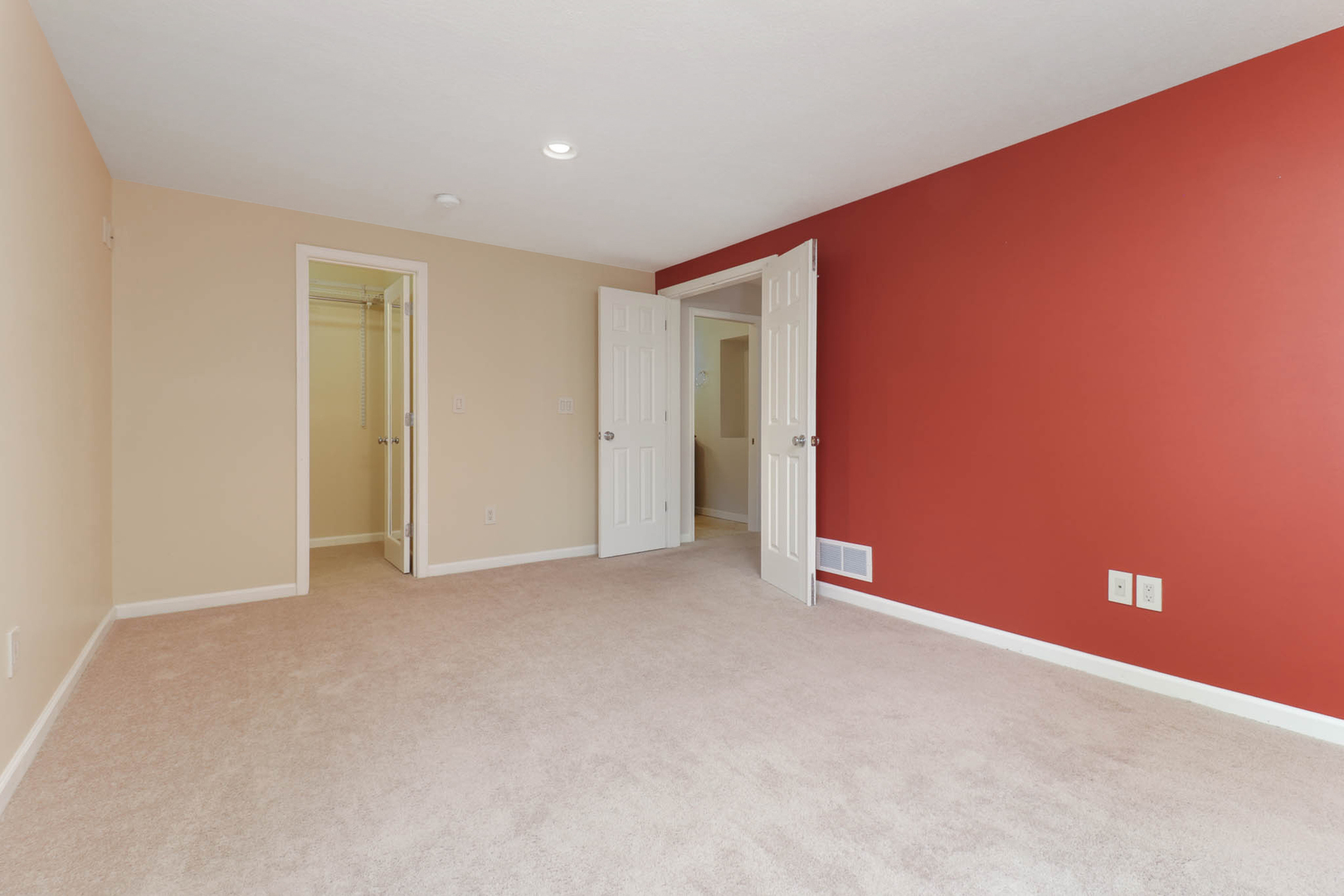460 Beechwood Court, Normal, IL 61761
