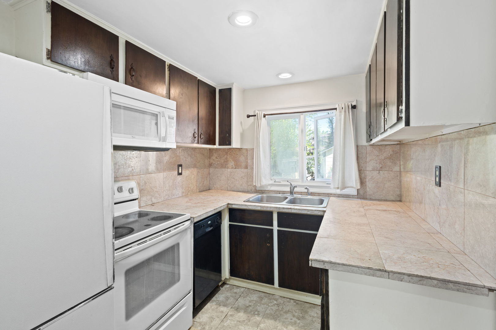7148 W 109th Place, Worth, IL 60482