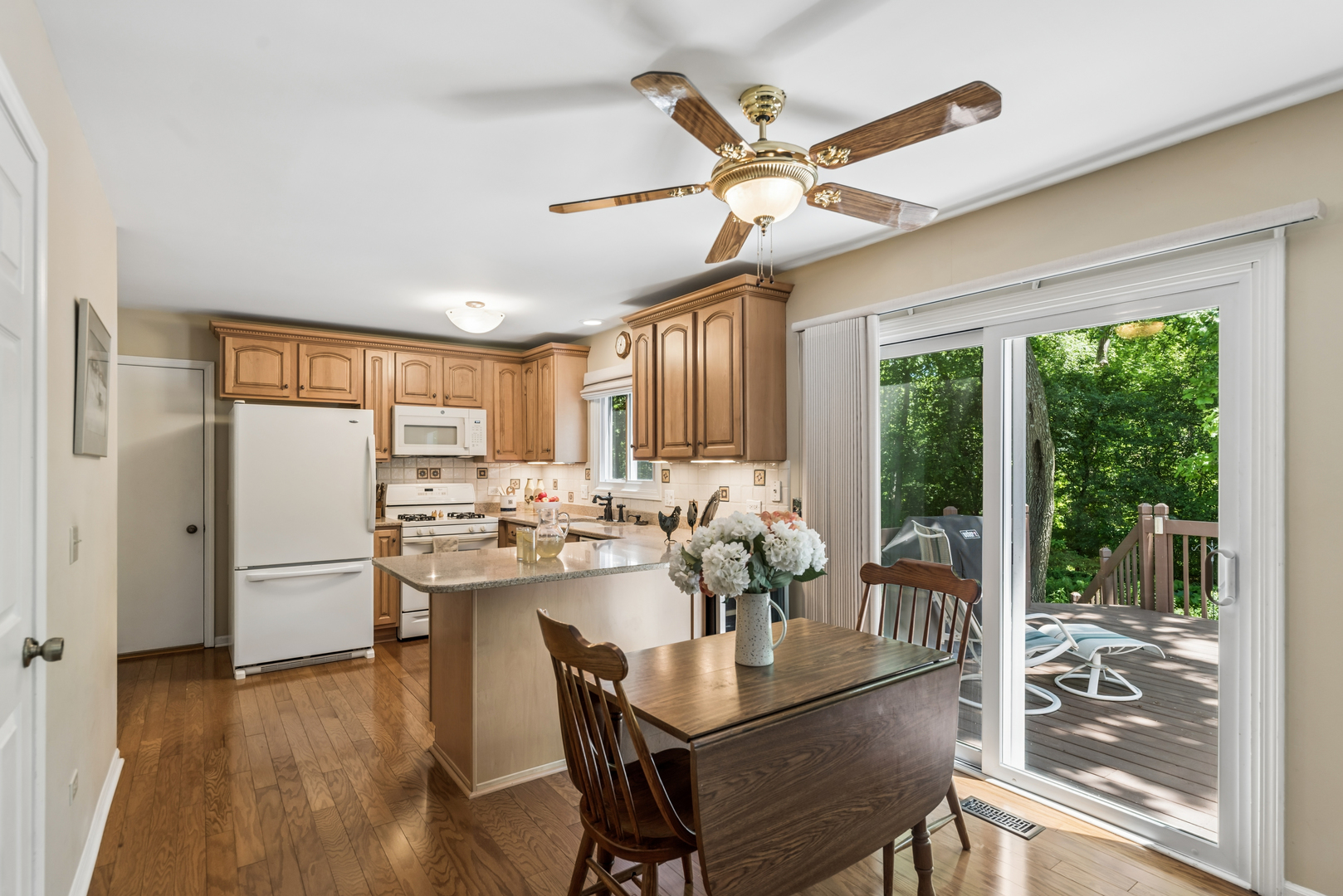2079 Lawson Boulevard, Gurnee, IL 60031