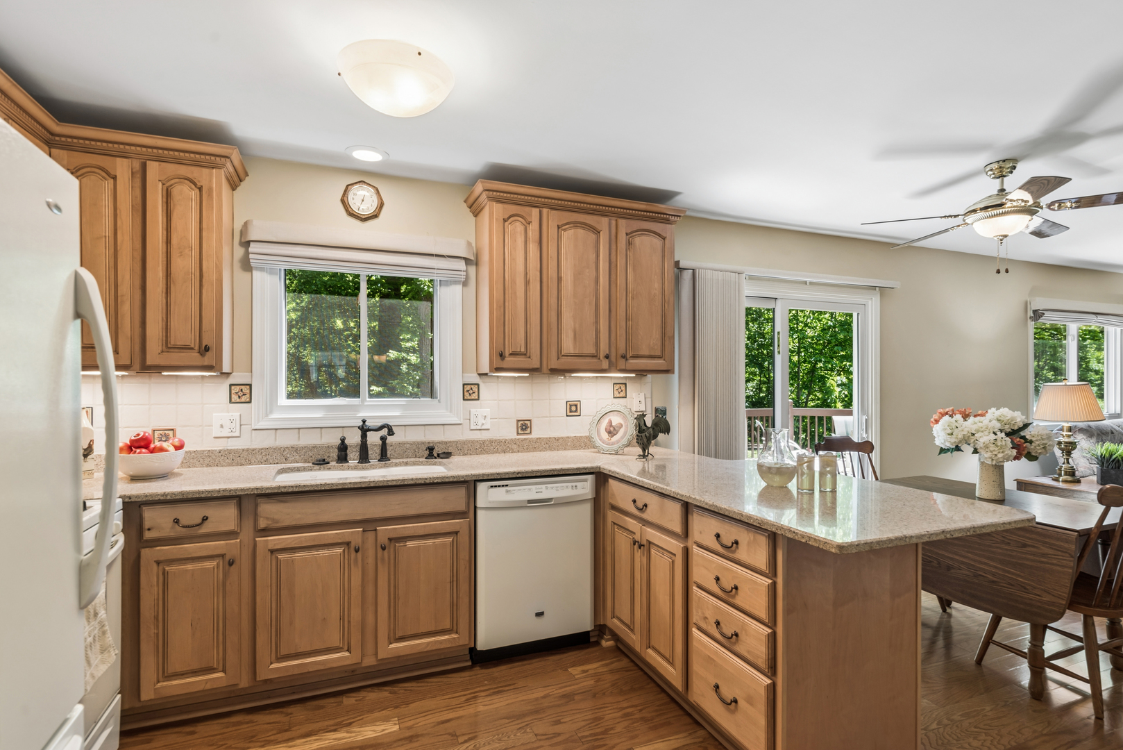 2079 Lawson Boulevard, Gurnee, IL 60031