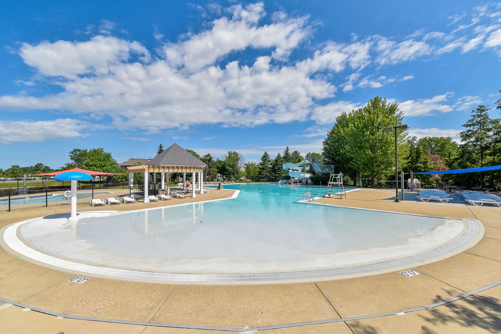 640 Kendridge Court, Aurora, IL 60502