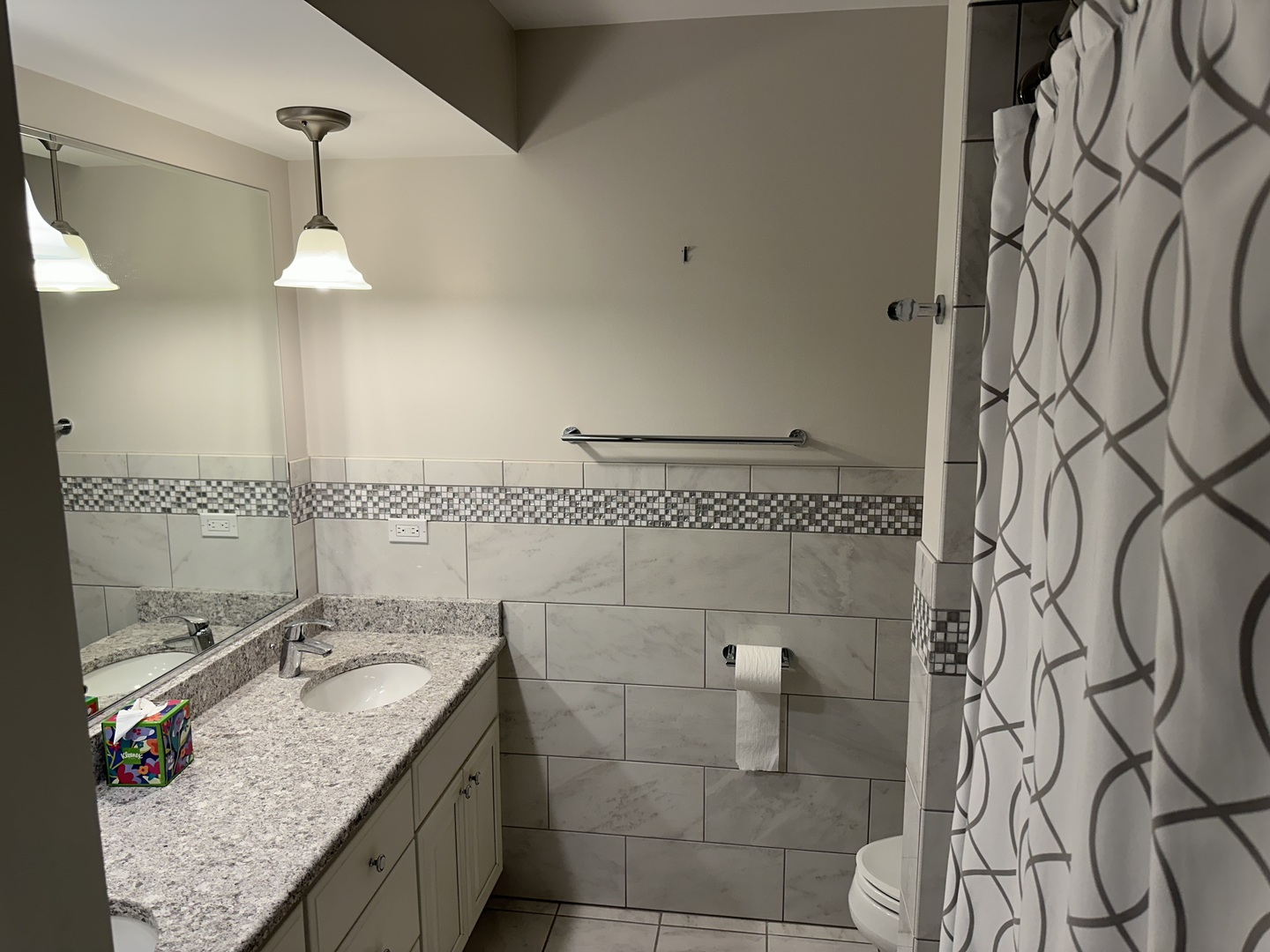 8154 W Lyons Street, Niles, IL 60714