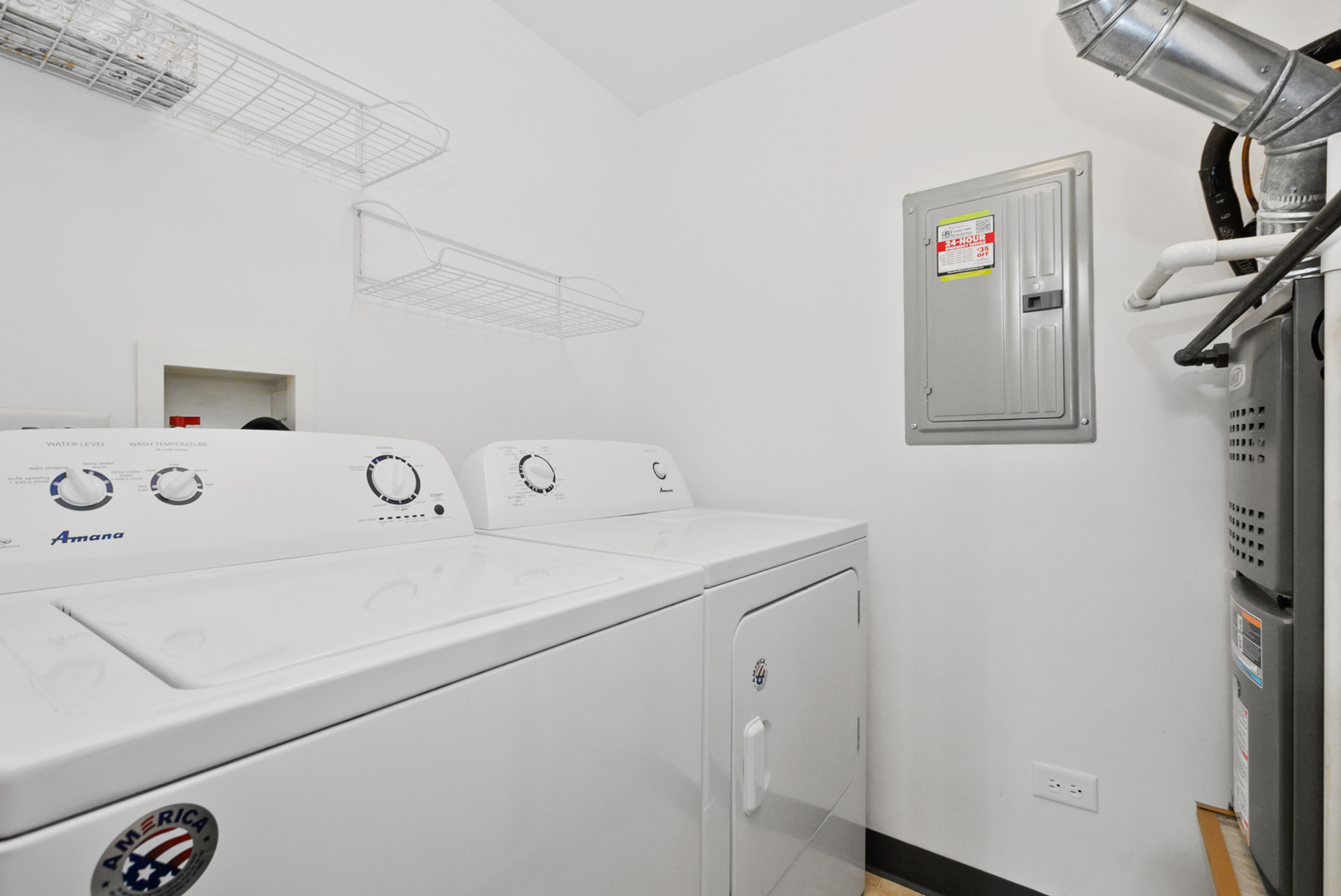 201 W Brush Hill Road #305, Elmhurst, IL 60126