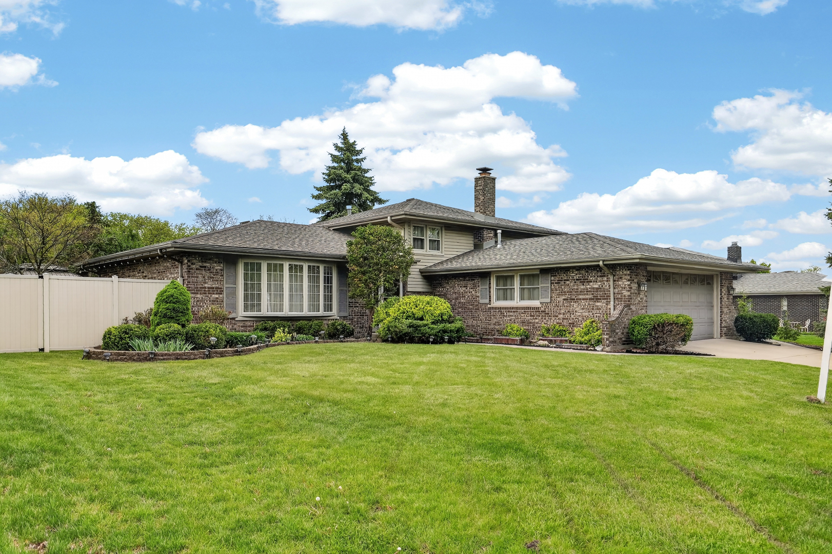 14142 Timothy Drive, Orland Park, IL 60462