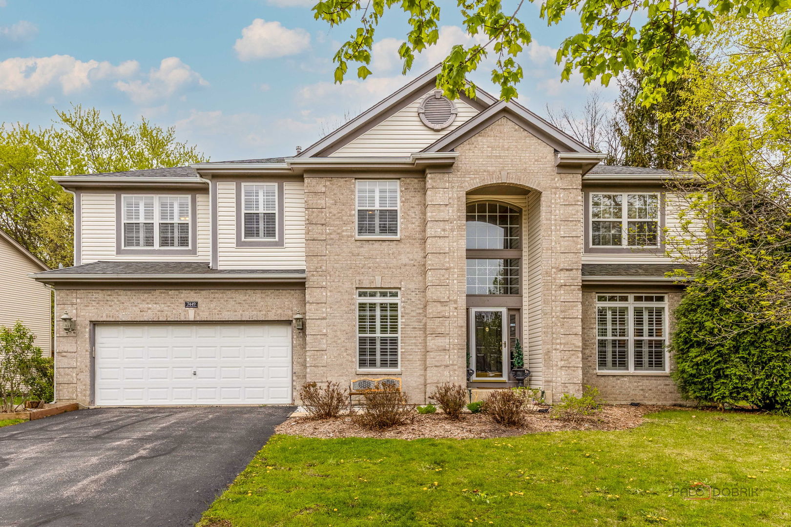 7449 Brentwood Lane, Gurnee, IL 60031