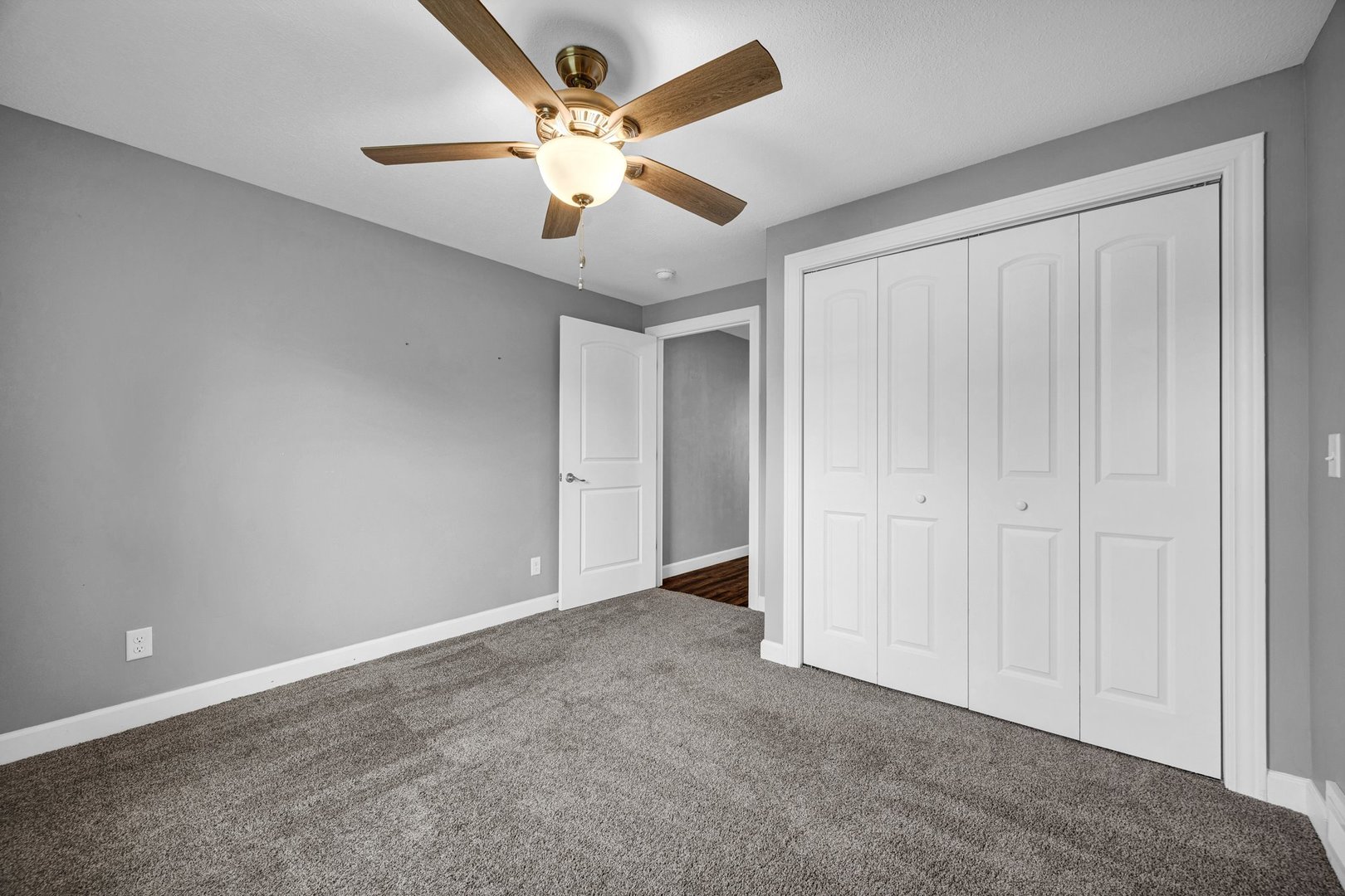 205 E Northline Road, Tuscola, IL 61953