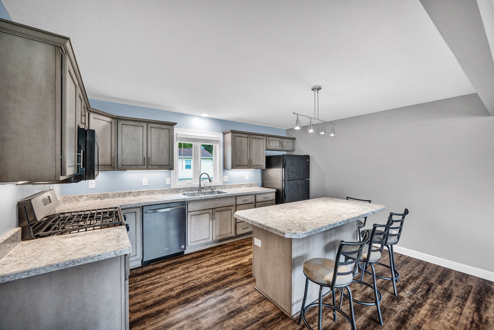205 E Northline Road, Tuscola, IL 61953