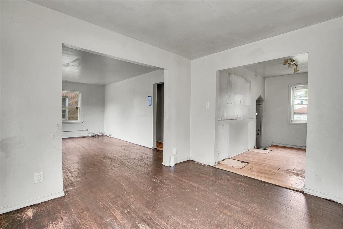 12908 S Wallace Street, Chicago, IL 60628