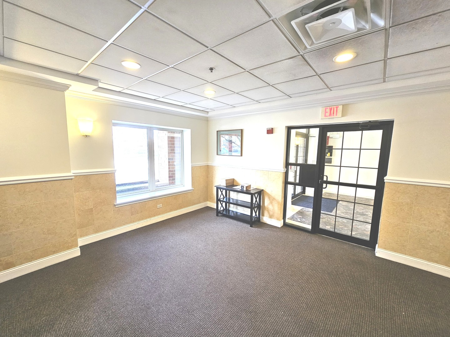 655 Perrie Drive #501, Elk Grove Village, IL 60007
