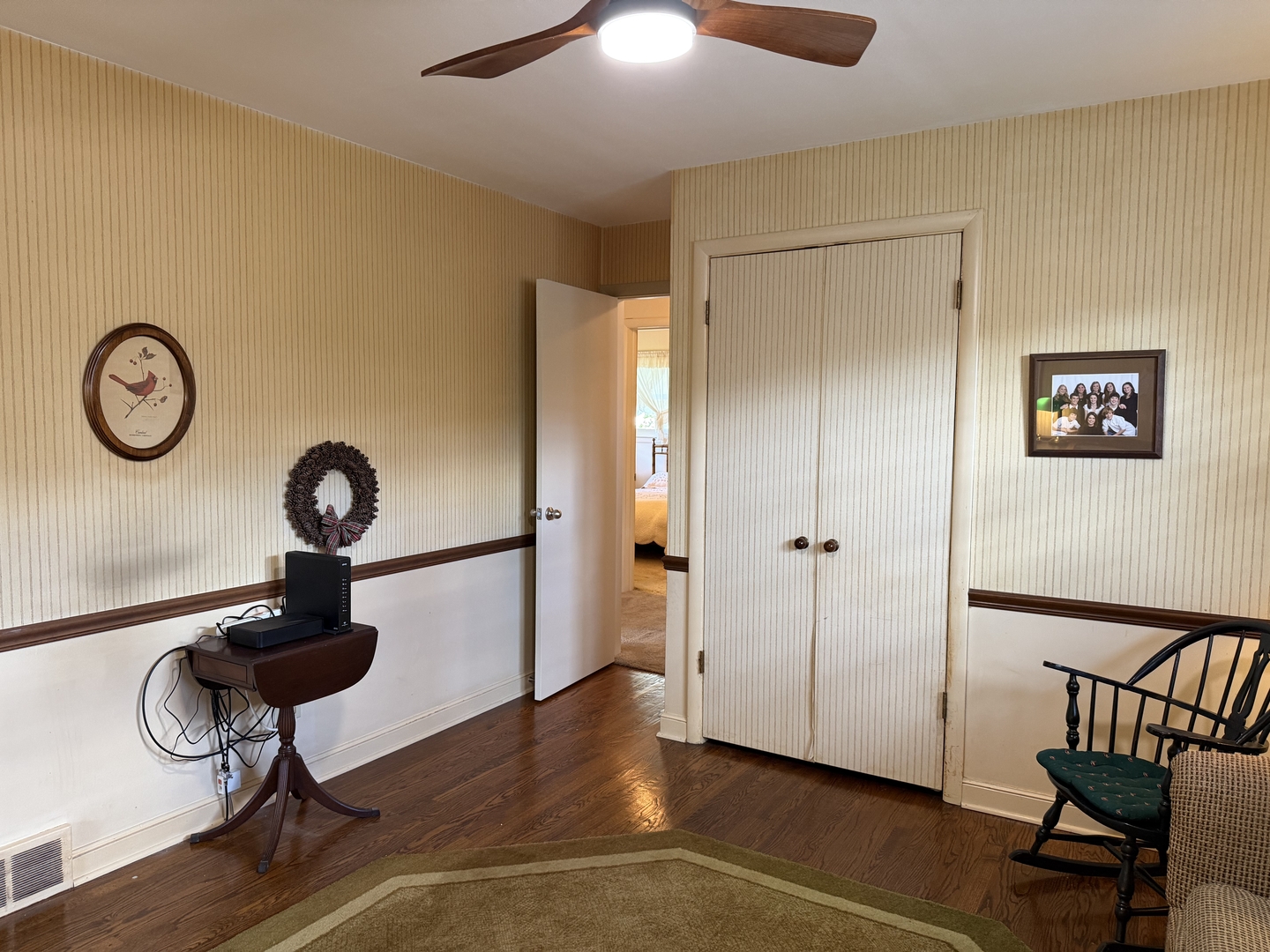 10045 S 53rd Avenue, Oak Lawn, IL 60453