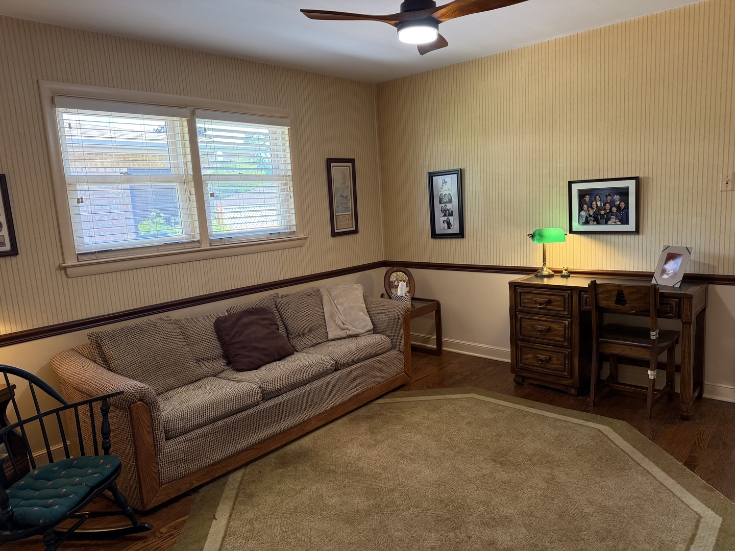 10045 S 53rd Avenue, Oak Lawn, IL 60453