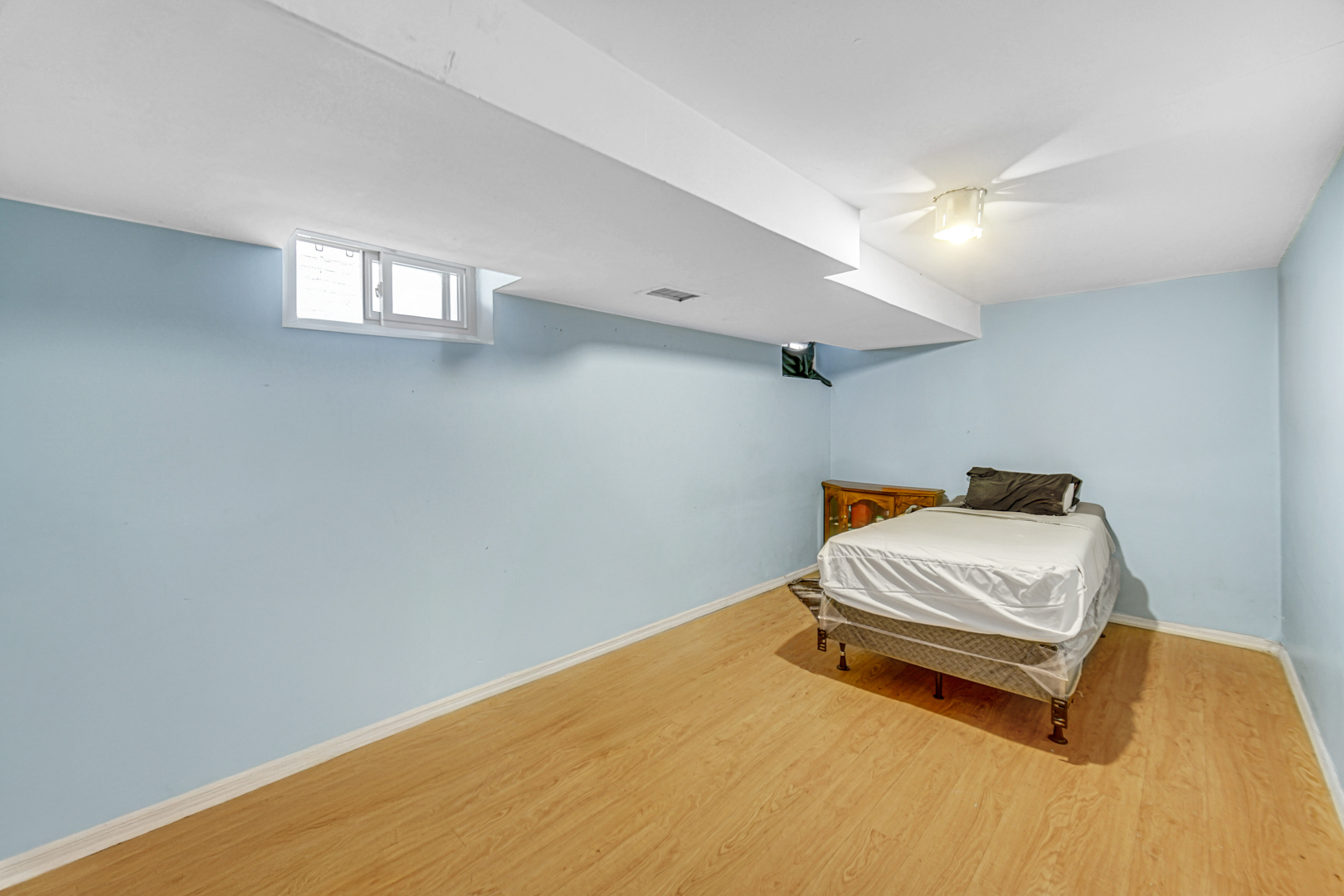 3210 N Narragansett Avenue, Chicago, IL 60634