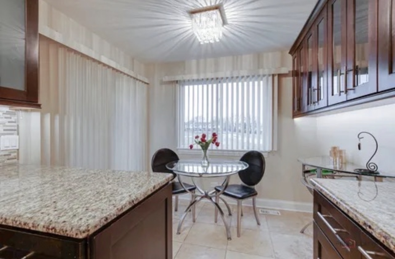 1022 Boxwood Court #A1, Wheeling, IL 60090