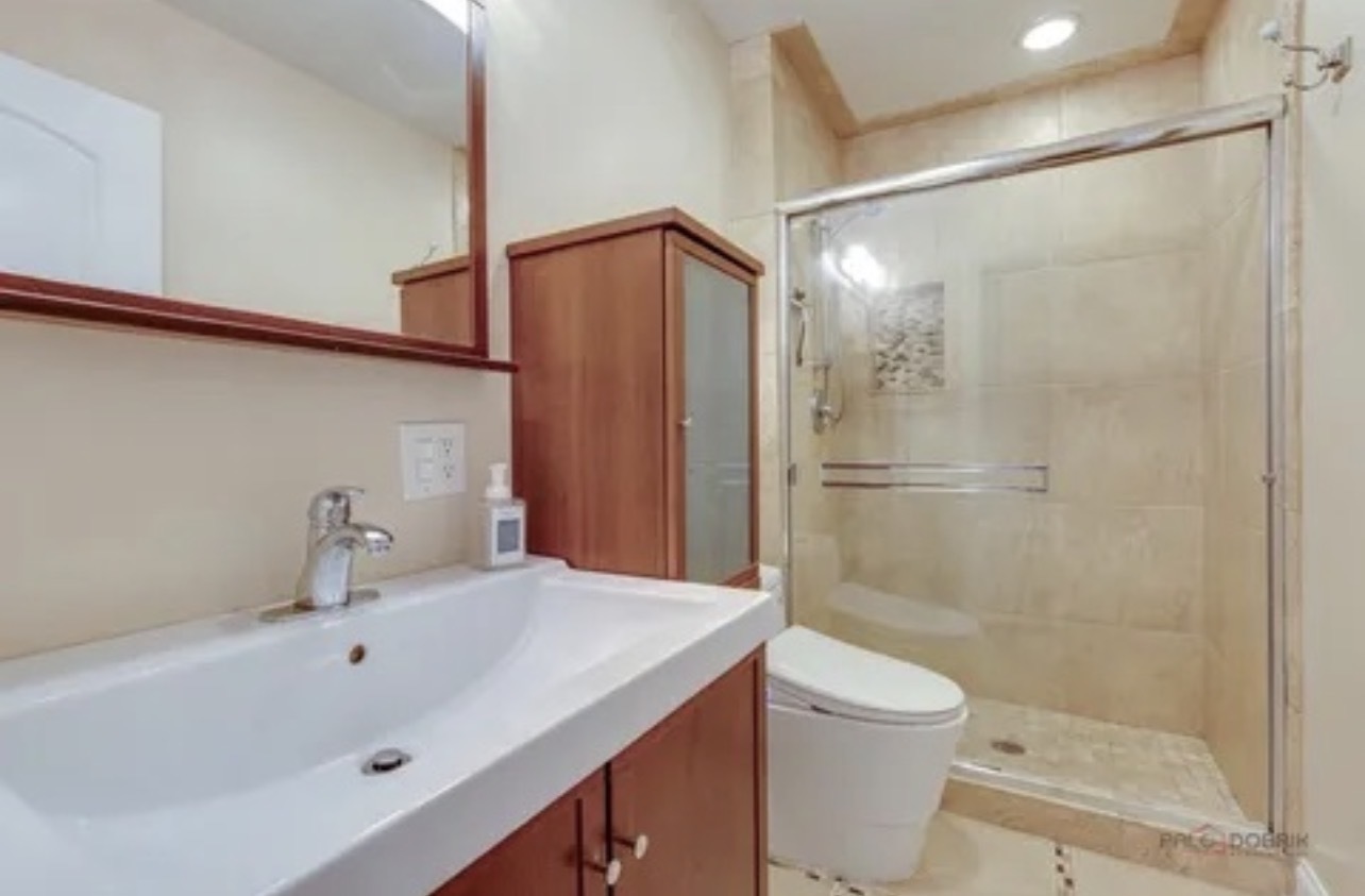 1022 Boxwood Court #A1, Wheeling, IL 60090