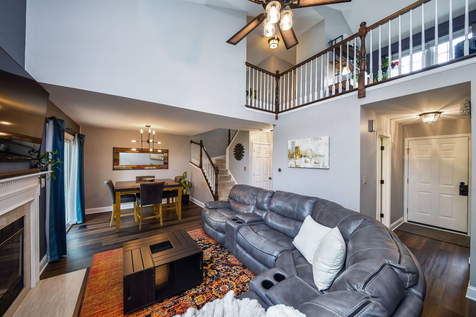 1194 Scott Court, Carol Stream, IL 60188