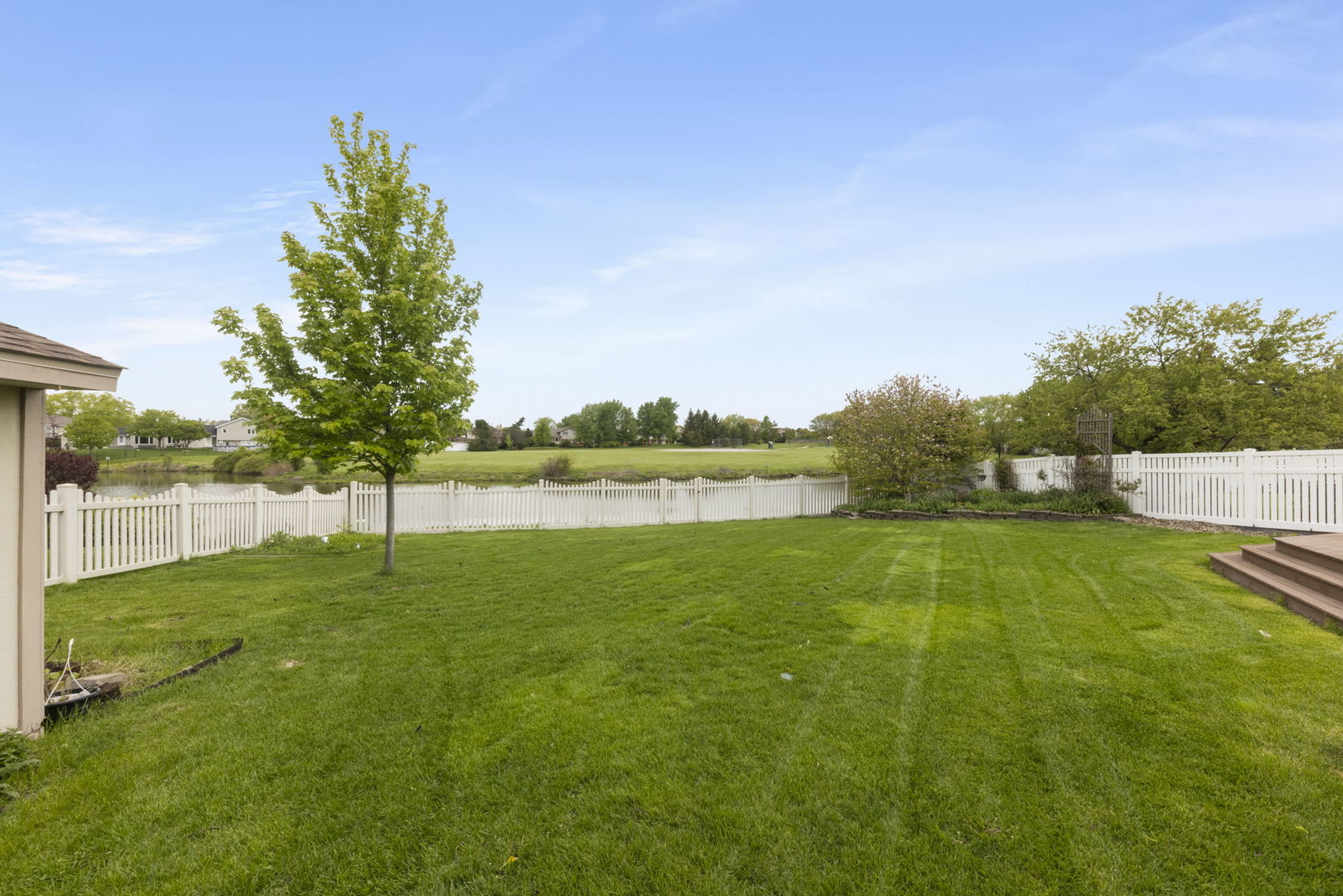 9040 Frances Lane, Orland Park, IL 60462