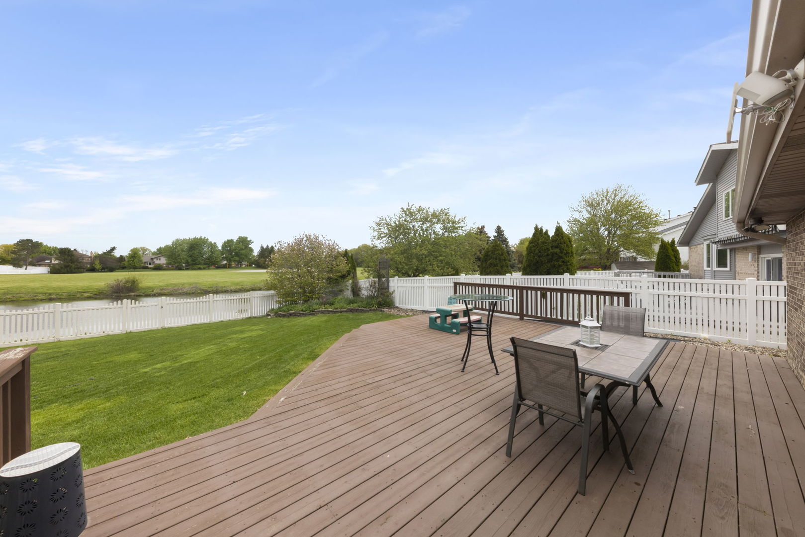 9040 Frances Lane, Orland Park, IL 60462