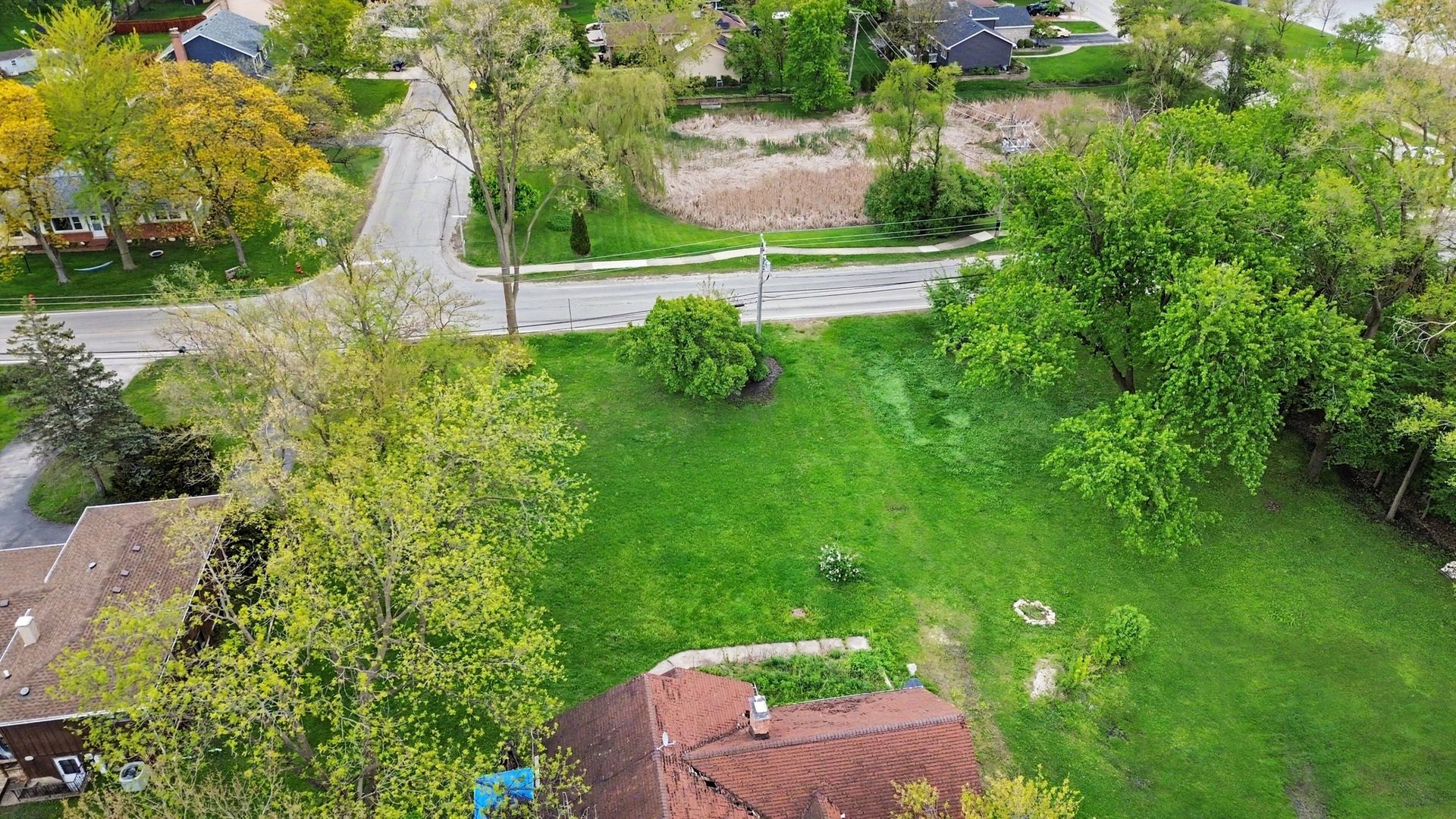 5828 Clarendon Hills Road, Willowbrook, IL 60527