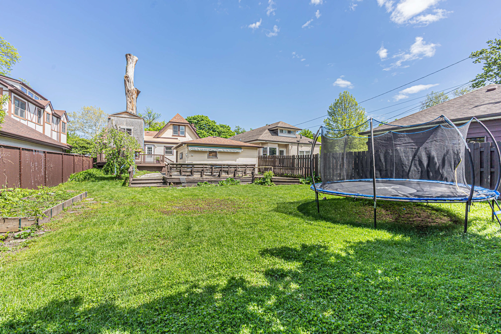 9150 S Hoyne Avenue, Chicago, IL 60643