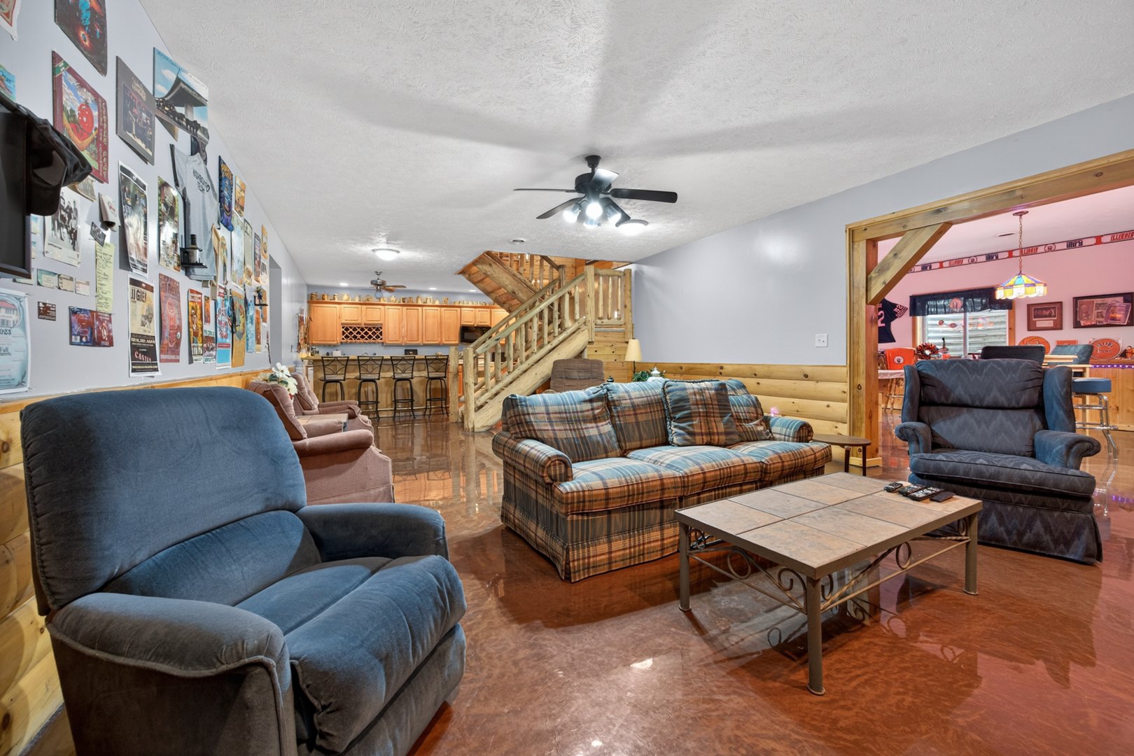 20805 Mackinaw Bluffs Road, Lexington, IL 61753