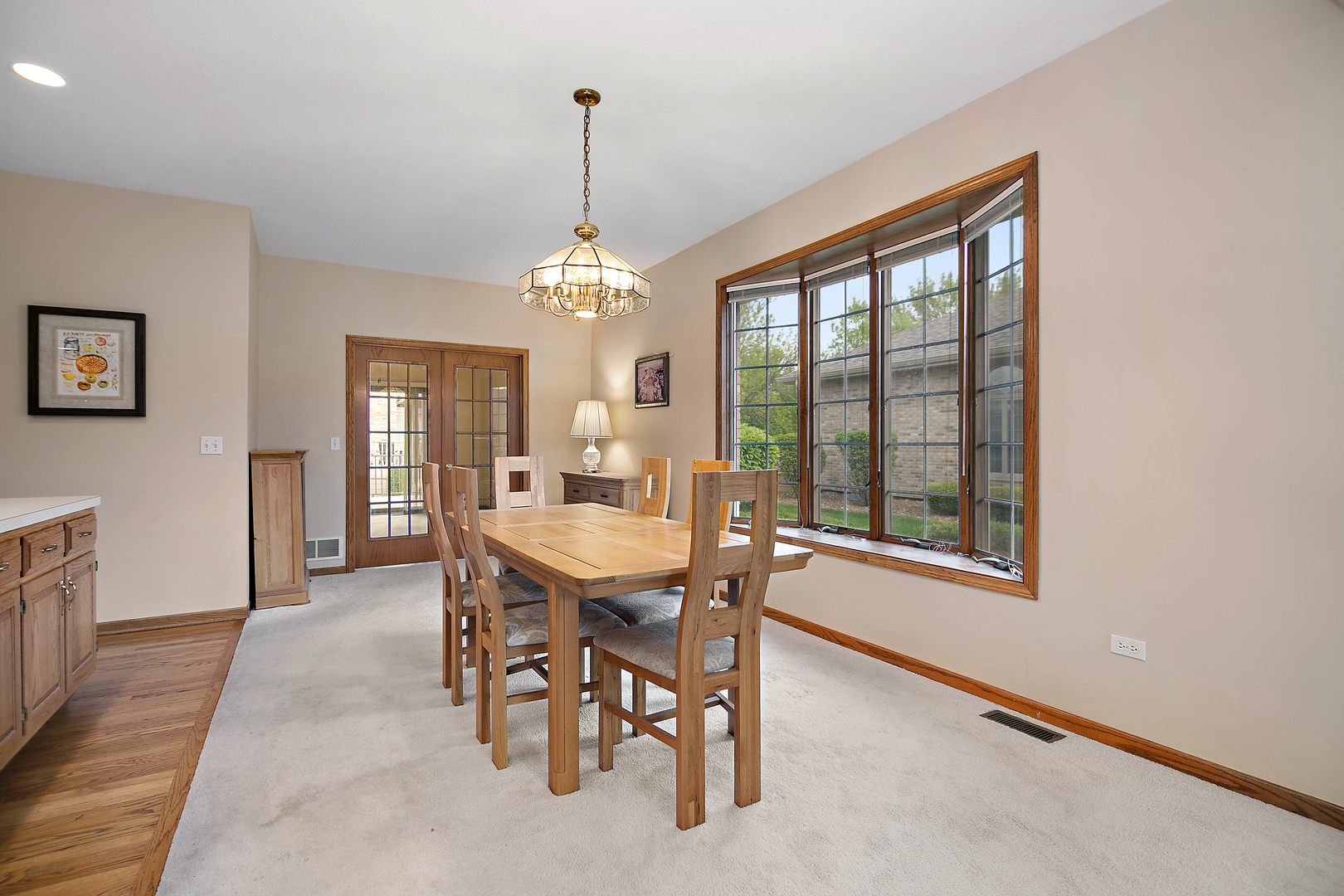 21205 Arbour Walk Drive, Frankfort, IL 60423