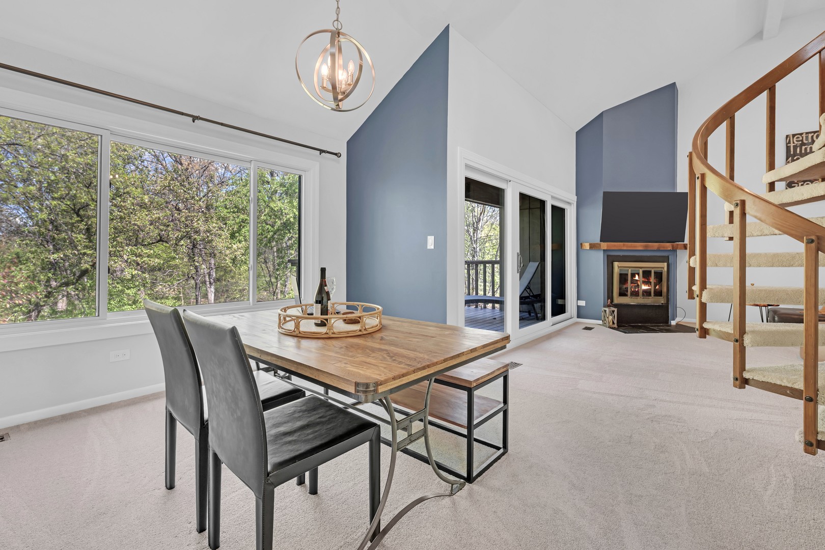 744 OLD BARN Road #A, Lake Barrington, IL 60010