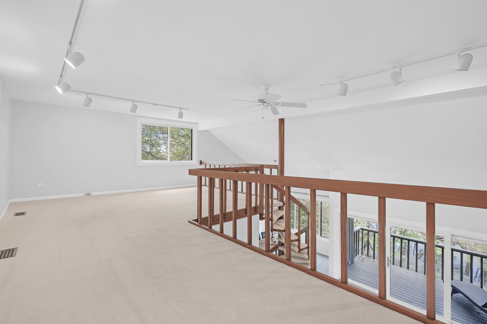 744 OLD BARN Road #A, Lake Barrington, IL 60010