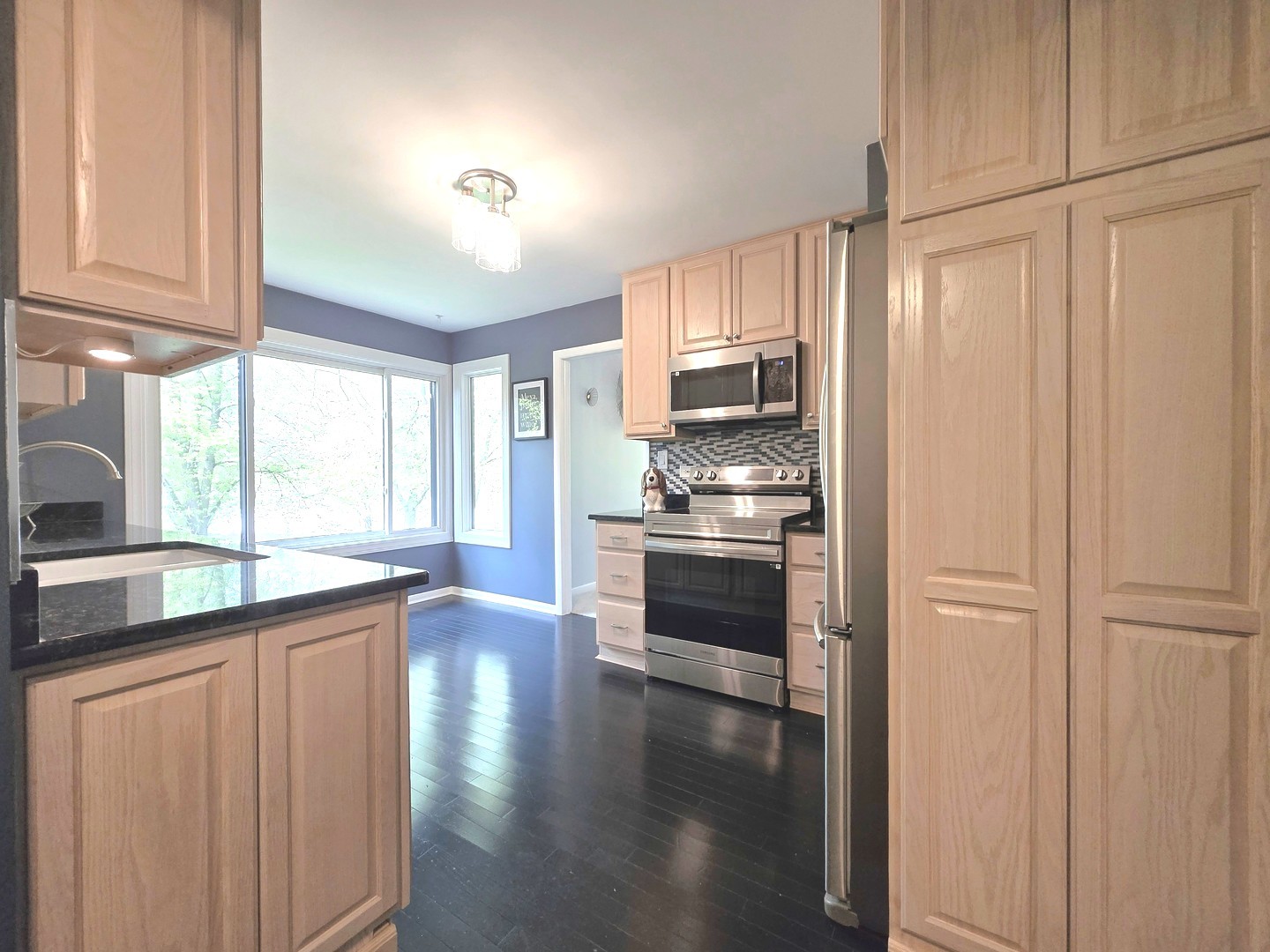 744 OLD BARN Road #A, Lake Barrington, IL 60010
