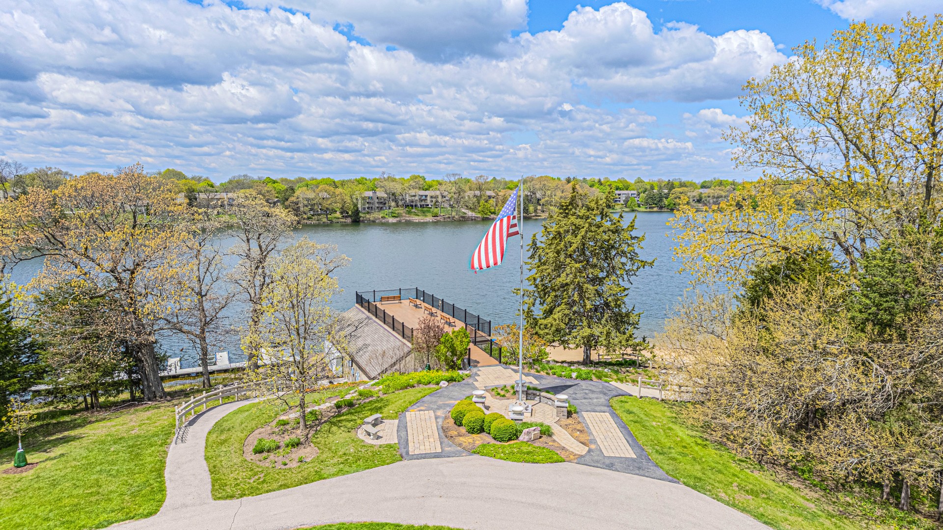744 OLD BARN Road #A, Lake Barrington, IL 60010